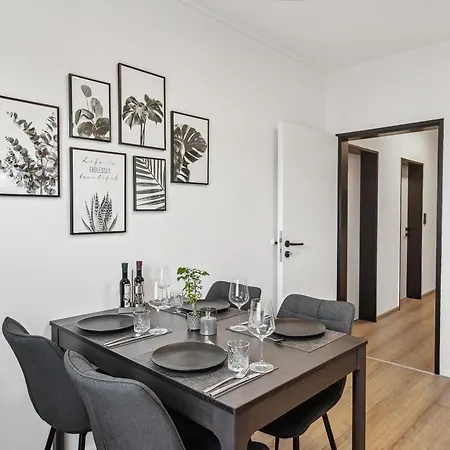 Wohlfuehloase Im Herzen Bremens, Balkon, Bis 5 P * Bremen