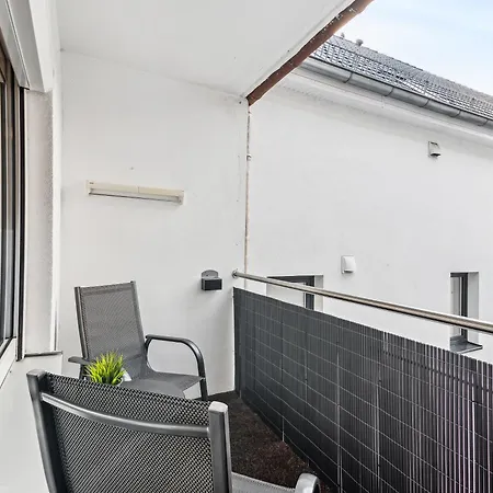 Wohlfuehloase Im Herzen Bremens, Balkon, Bis 5 P Apartment *