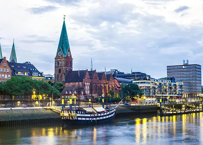 Wohlfuehloase Im Herzen Bremens, Balkon, Bis 5 P * 브레멘